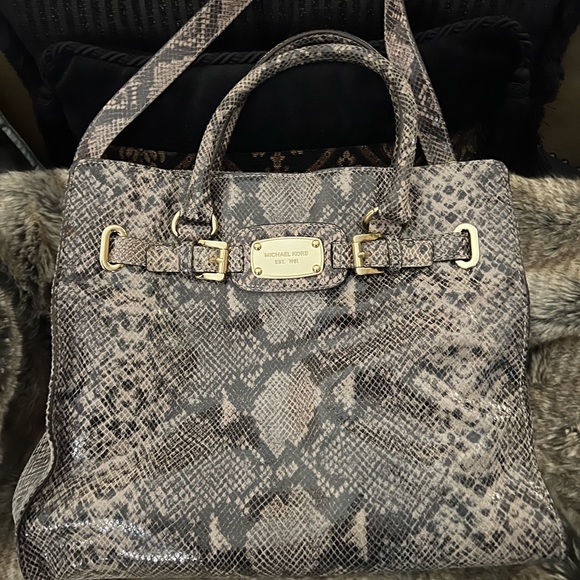 Michael Kors Large Embossed Python Bag - Picture 2 of 8